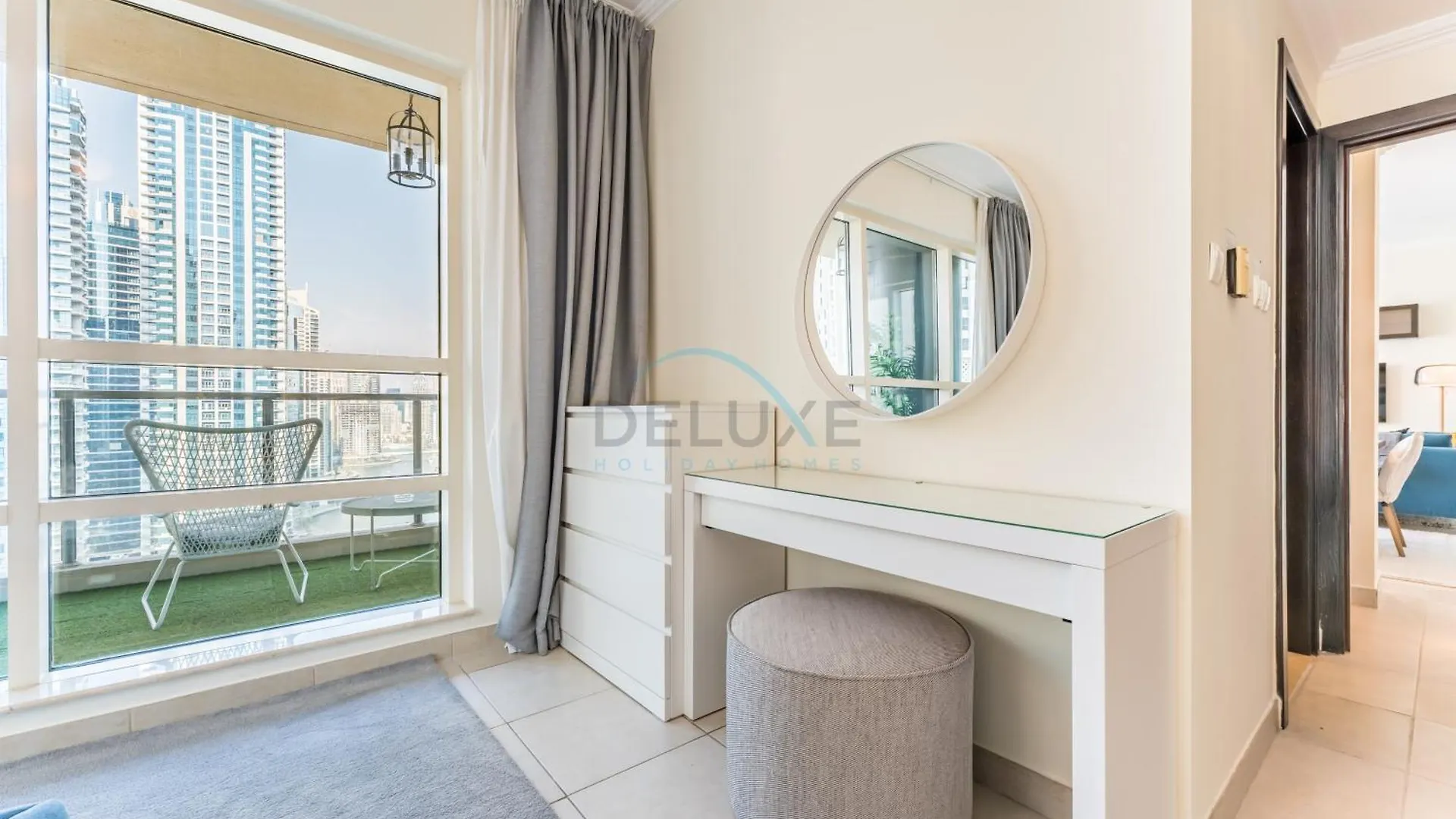 Partial Sea And City View 2Br With Balcony Near Dubai Marina Mall, Marina Quay West, Dubai Marina By Deluxe Holiday Homes Apartment