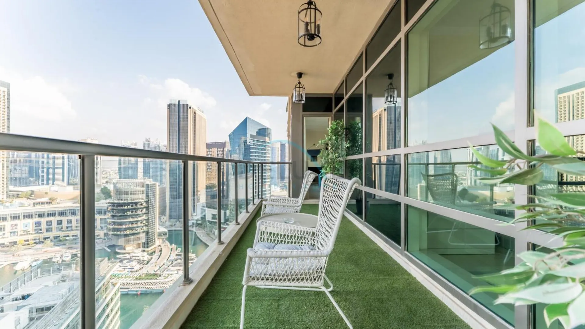 Partial Sea And City View 2Br With Balcony Near Dubai Marina Mall, Marina Quay West, Dubai Marina By Deluxe Holiday Homes